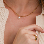 Amelia Necklace