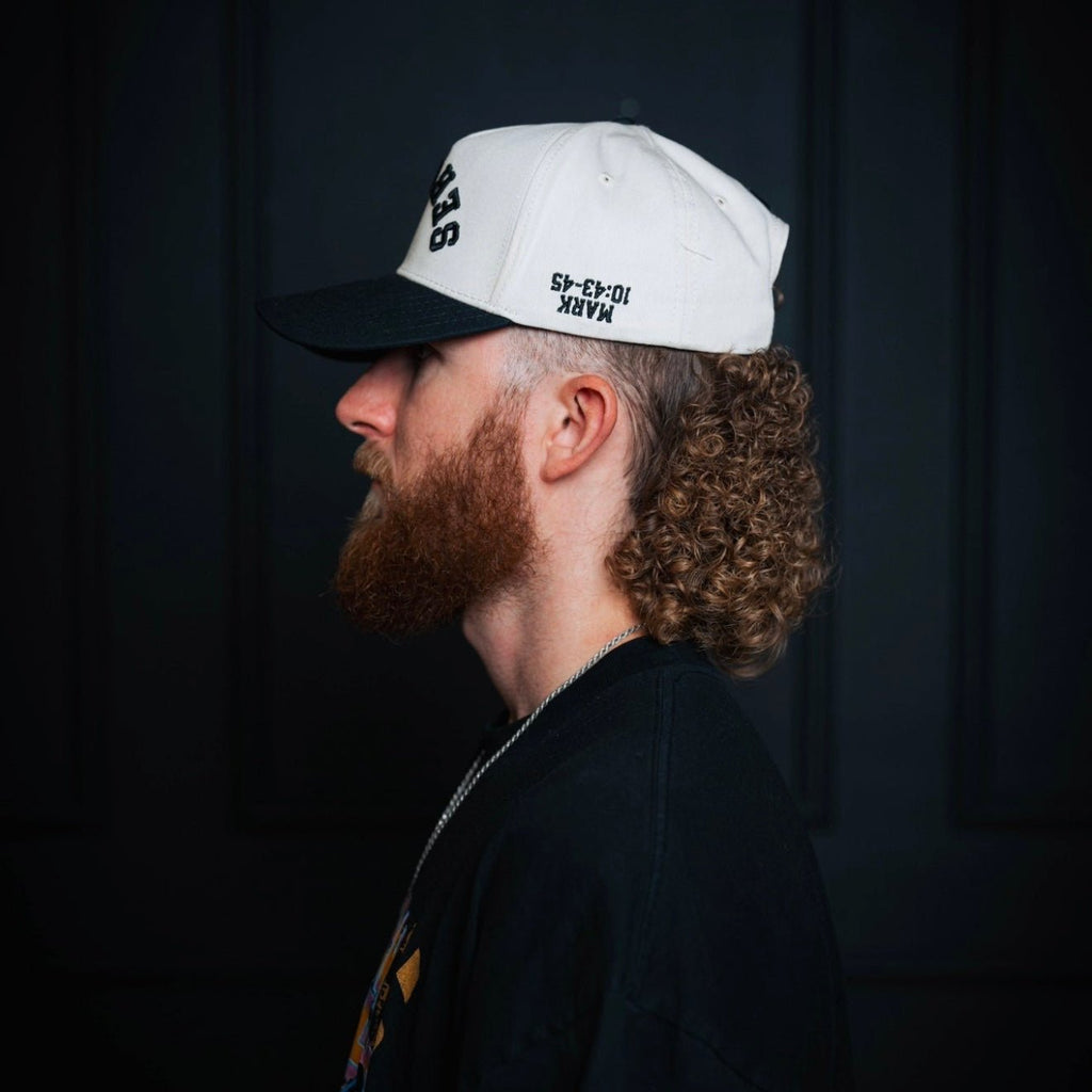 ‘SERVANT’ Premium SnapBack - Cream/Black